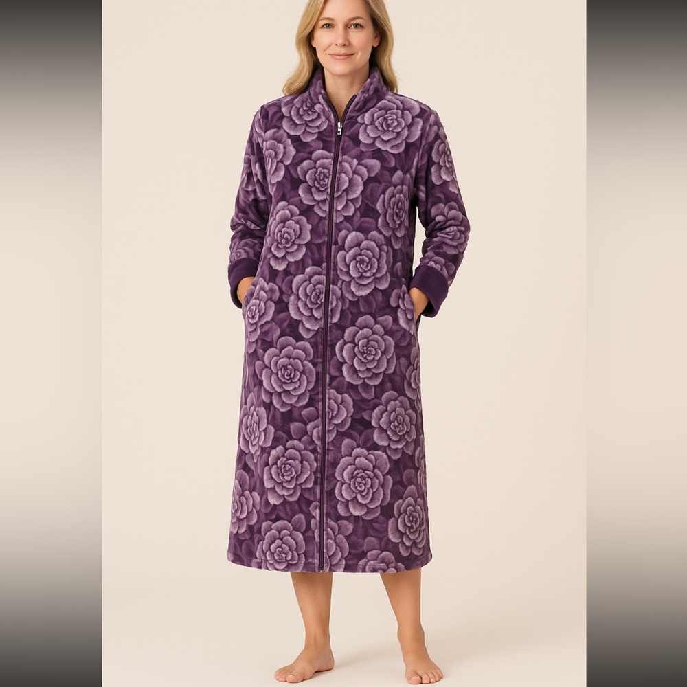 O Oscar de la Renta Full Zip Plush Fleece Long Floral Housecoat Robe Purple S/M